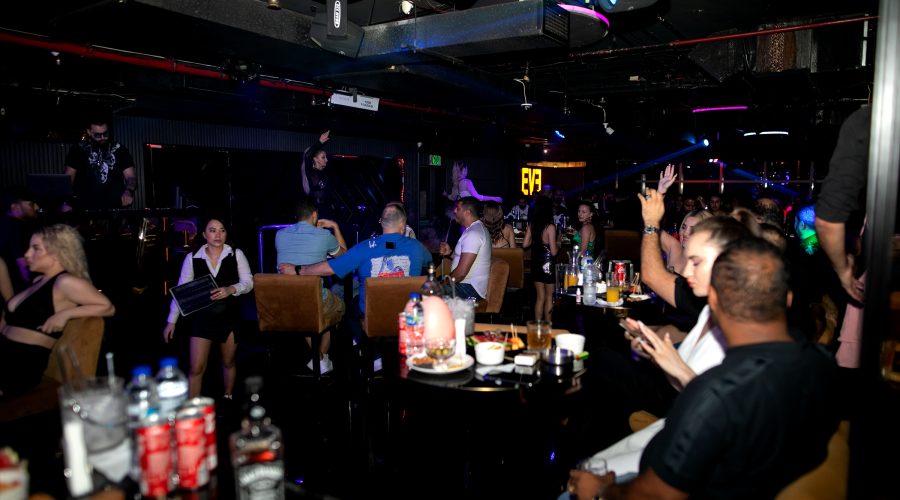 Experience the Magic of Arabic and Lebanese Nightlife in Dubai